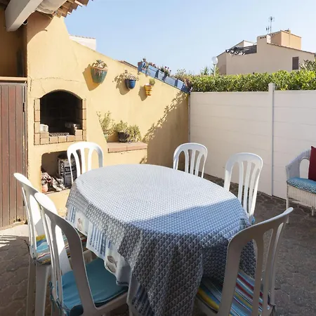 Apartment In Agde, Close To Sea